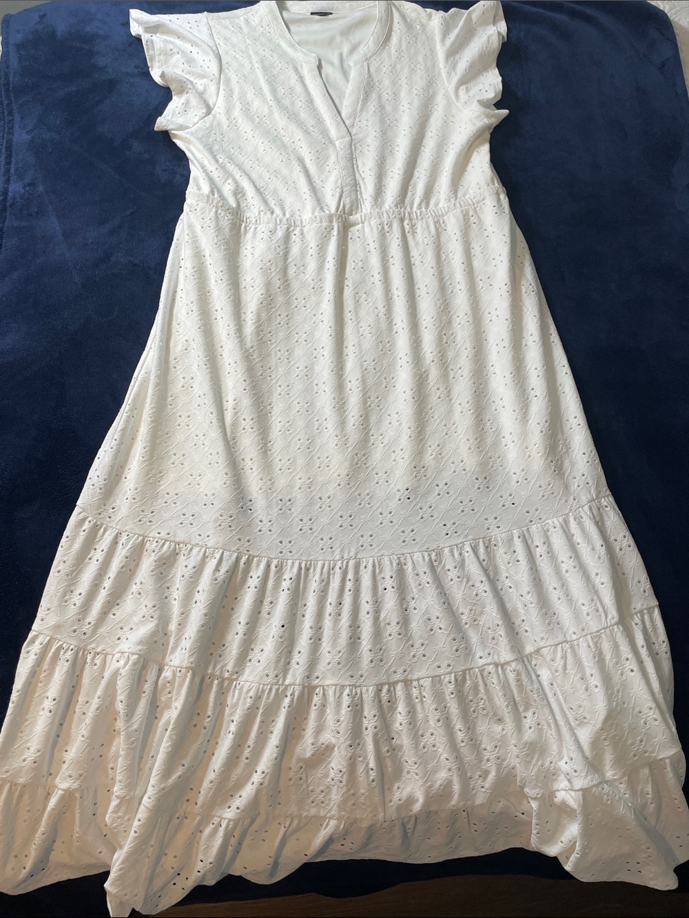 Wallpapher White Eyelet Tiered Maxi Dress with Flutter Sleeves